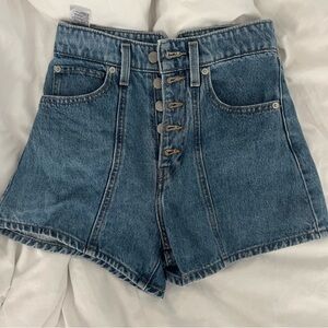 Levi’s high waisted shorts